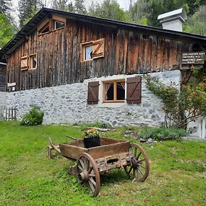 chalet-la-corne-du-chamois.hotels-rhonealpes.com/